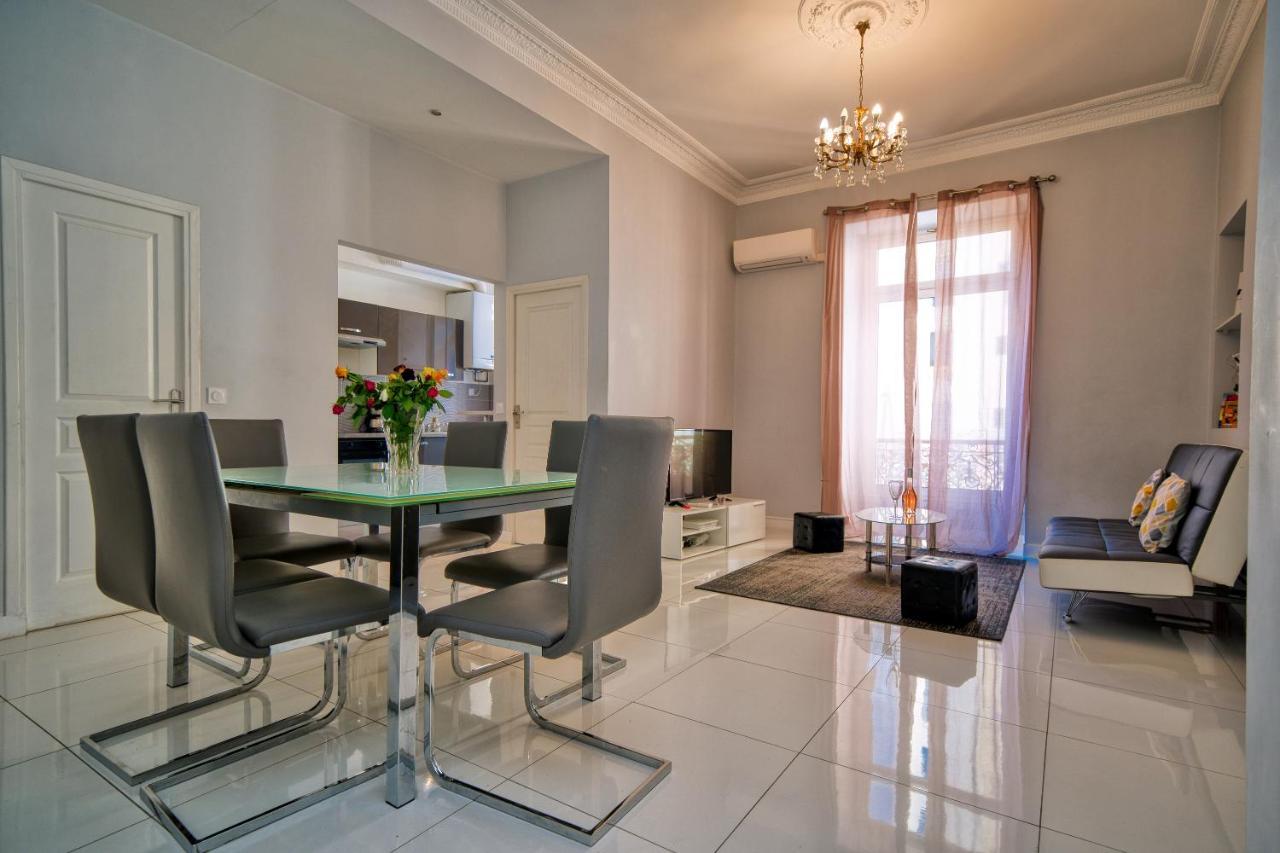 Designer Flat Nice Bagian luar foto