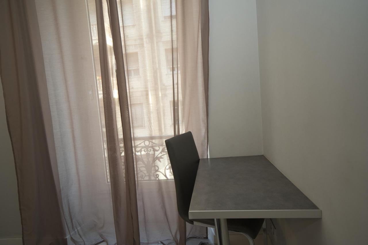 Designer Flat Nice Bagian luar foto